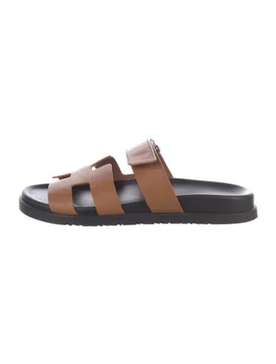 Pre-owned Hermes Chypre H Logo Slides In Brown