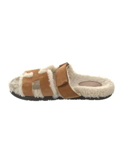 Pre-owned Hermes Chypre H Logo Slides In Brown