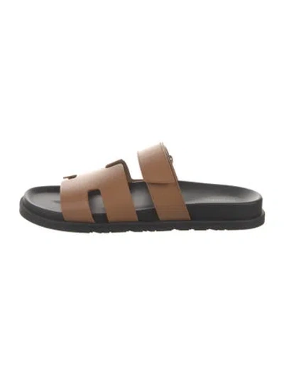 Pre-owned Hermes Chypre H Logo Slides In Brown