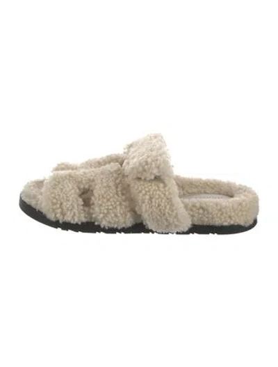 Pre-owned Hermes Chypre H Logo Slides In Neutral