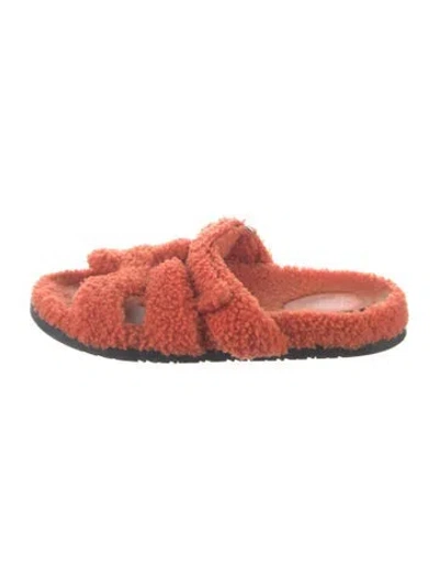 Pre-owned Hermes Chypre H Logo Slides In Orange
