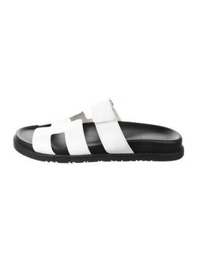 Pre-owned Hermes Chypre H Logo Slides In White