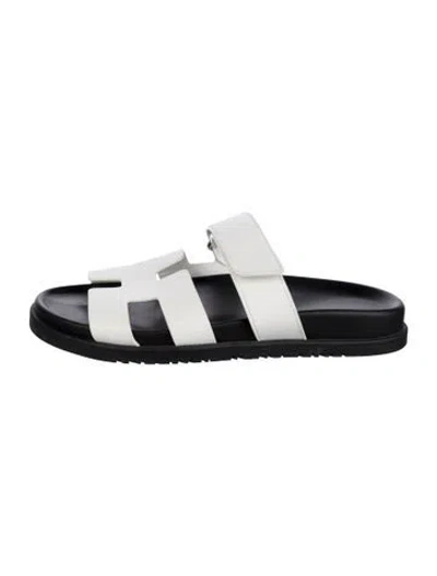 Pre-owned Hermes Chypre H Logo Slides In White