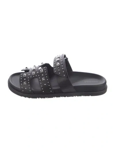 Pre-owned Hermes Chypre Leather Slides In Black