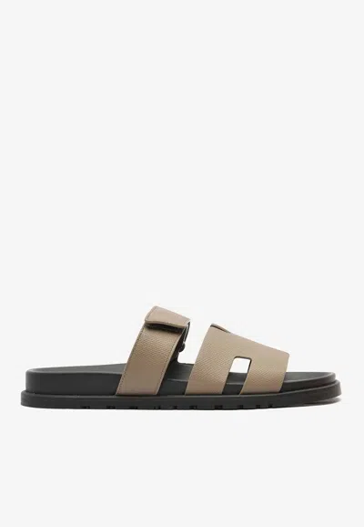 Pre-owned Hermes Chypre Sandals In Etoupe Epsom Leather