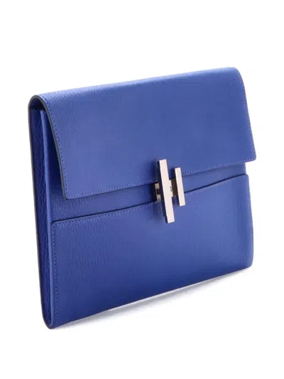 Pre-owned Hermes Cinhetic Chevre Mysore Clutch Bag In Blue