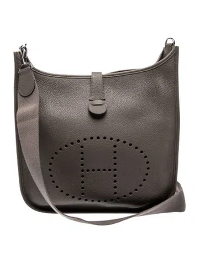 Pre-owned Hermes Clemence Evelyne Iii 33 In Gray