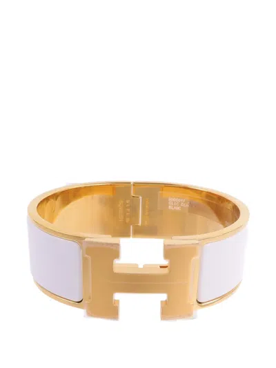 Pre-owned Hermes Clic Clac H Enamel Bracelet In Gold