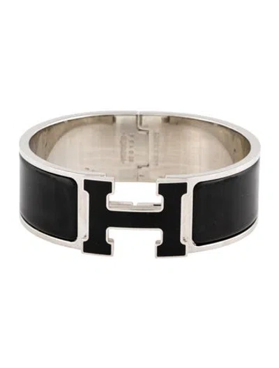 Pre-owned Hermes Clic Clac H W/ Enamel At Turnlock Bangle Bracelet, 6.5" In Multicolor