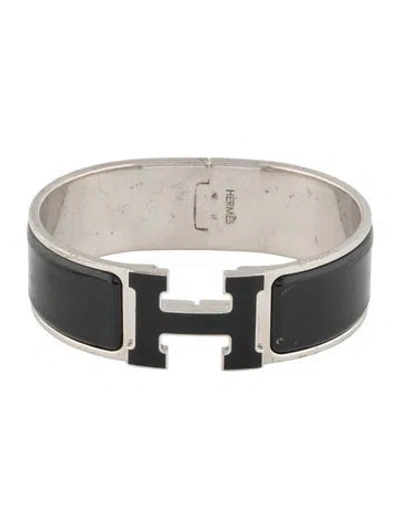 Pre-owned Hermes Clic Clac H W/ Enamel At Turnlock Bangle Bracelet, 7" In Black