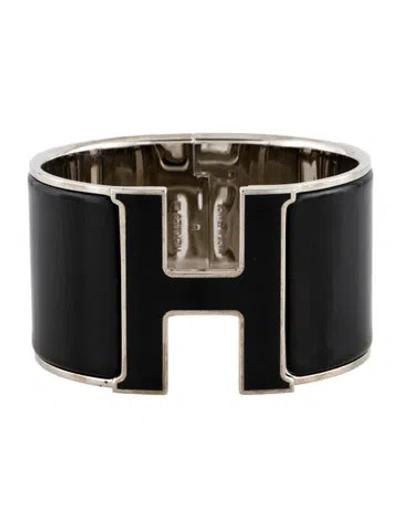 Pre-owned Hermes Clic H Xl With Enamel At Turnlock Bracelet, 6.25" In Black