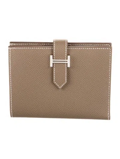 Pre-owned Hermes Compact Bearn Wallet In Neutral