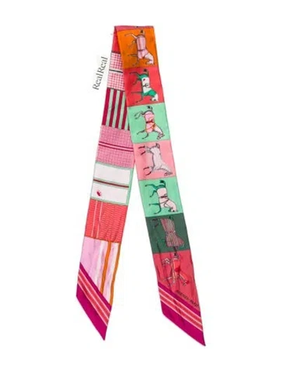 Pre-owned Hermes Courvertures Nouvelles Vichy Silk Twilly Scarf In Pink
