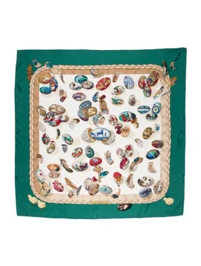 Pre-owned Hermes Couvée D'hermès Silk Scarf In Green