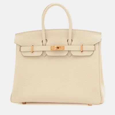 Pre-owned Hermes Cre Rose Togo Birkin 25 Handbag In Cream