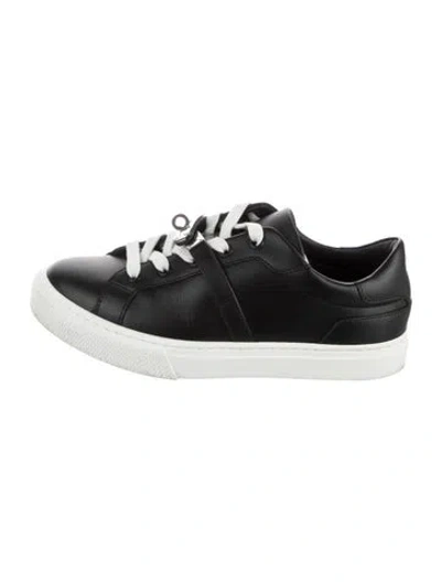 Pre-owned Hermes Day Sneakers In Black