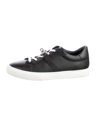 Pre-owned Hermes Day Sneakers In Black