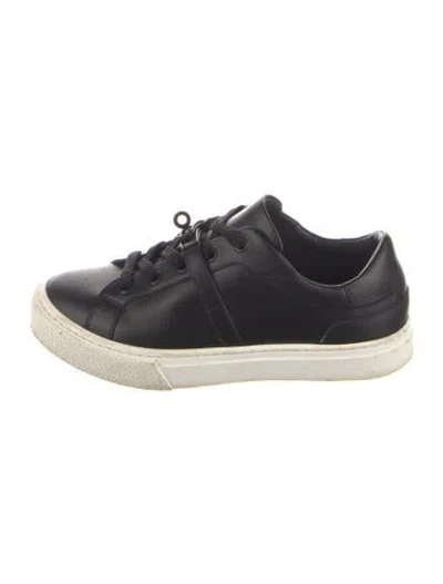 Pre-owned Hermes Day Sneakers In Black