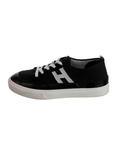 Pre-owned Hermes Deep Sneakers In Black