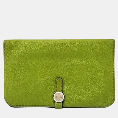 Pre-owned Hermes Dogon Long Wallet In Green