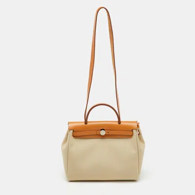 Pre-owned Hermes Ecru/natural Toile Canvas And Vache Leather Herbag Zip 31 Bag In Sand
