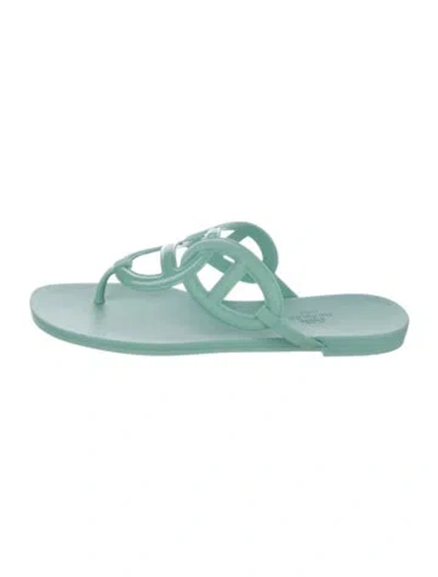 Pre-owned Hermes Egerie Chaîne D'ancre Insignia Slides In Green