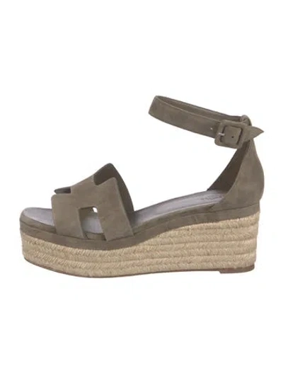 Pre-owned Hermes Elda H Logo Espadrilles In Green