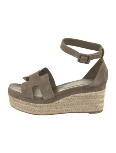 Pre-owned Hermes Elda H Logo Espadrilles In Green