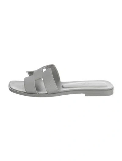 Pre-owned Hermes Epsom Oran H Logo Mules In Grey