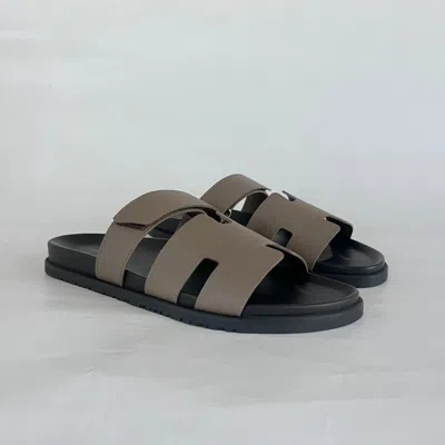 Pre-owned Hermes Etoupe Chypre Men's Sandals, 47