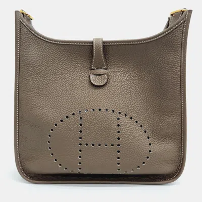 Pre-owned Hermes Evelyn 29 Handbag In Brown