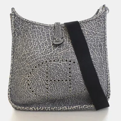 Pre-owned Hermes Evelyne I 29 Noir Dalmatian Buffalo Leather Shoulder Bag In Black