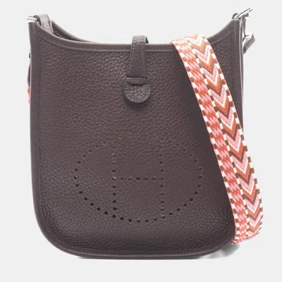 Pre-owned Hermes Evelyne Tpm Amazon Taurillon Clemence Shoulder Bag In Red