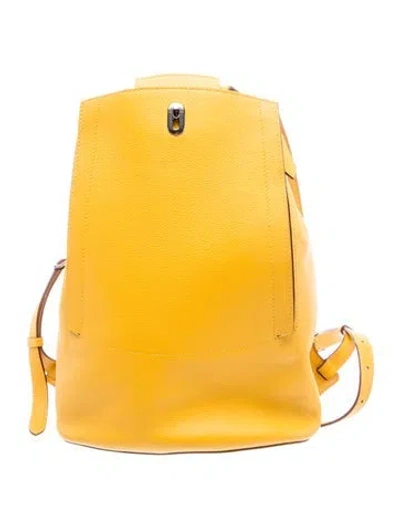 Pre-owned Hermes Evergrain Gr24 Backpack In Yellow