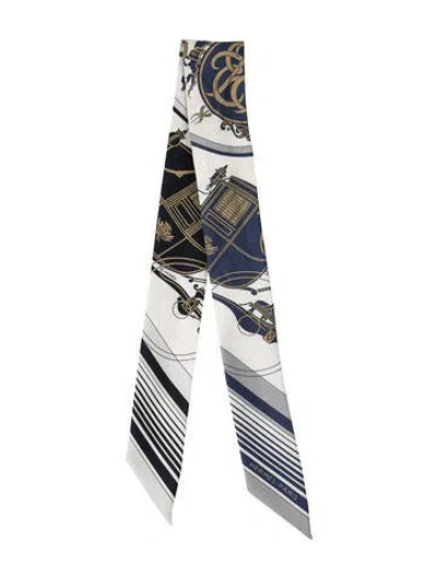 Pre-owned Hermes Ex-libris Silk Twilly Scarf In White