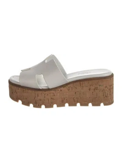 Pre-owned Hermes Eze 30 H Logo Slides In White
