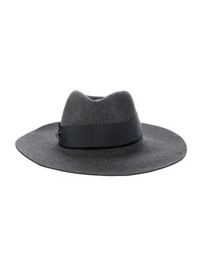 Pre-owned Hermes Felt Fedora In Grey