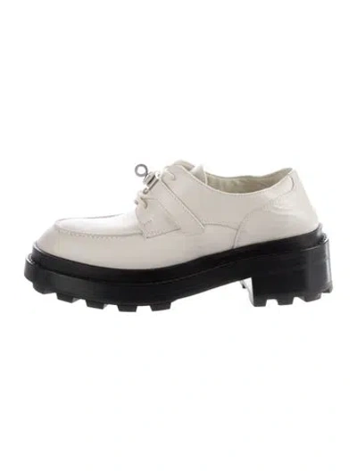 Pre-owned Hermes First Derby Leather Oxfords In Neutral
