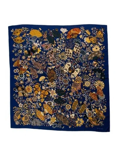 Pre-owned Hermes Fleurs Et Papillons De Tissus Silk Shawl In Blue