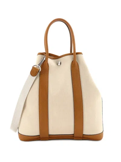Pre-owned Hermes Garden File Toile And Leather 28 Tote Bag In Neutral