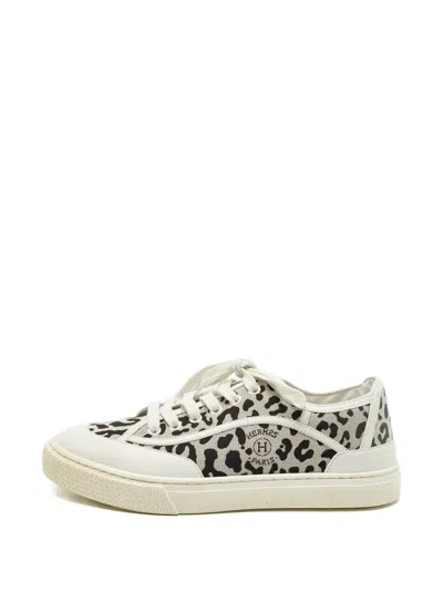 Pre-owned Hermes Get Sneakers In Neutral