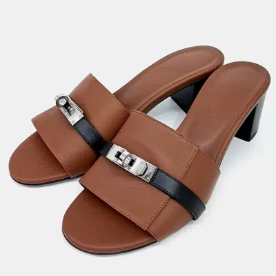 Pre-owned Hermes Hermès Gigi Black/brown Leather Slippers Eu 36.5