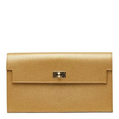 Pre-owned Hermes Gold Chevre Leather Long Wallet (bi-fold) ()