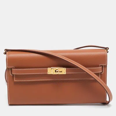Pre-owned Hermes Gold Evercolor Leather Kelly To Go Wallet In Brown