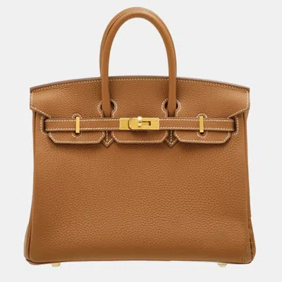 Pre-owned Hermes Gold Togo Leather Birkin 25 Bag In Brown