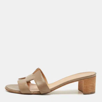 Pre-owned Hermes Green Leather Oasis Slide Sandals Size 38.5