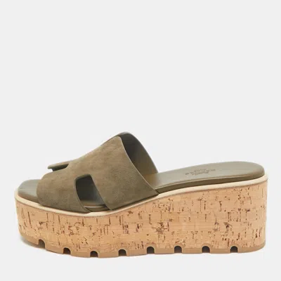 Pre-owned Hermes Green Suede Eze Cork Platform Wedge Sandals Size 38
