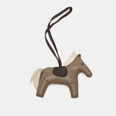 Pre-owned Hermes Hermès Grigri Rodeo Mm Bag Charm Etoupe/jaune Milton/rouge Sellier Milo Leather In Multi