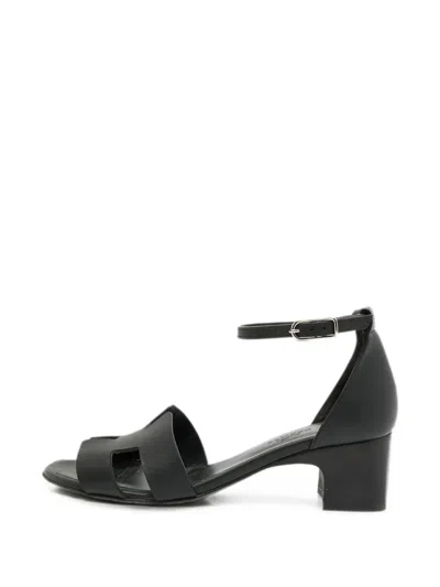 Pre-owned Hermes H Cutout Ankle Strap Sandals In Black
