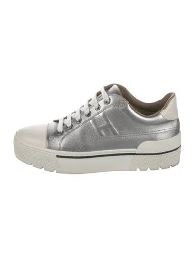 Pre-owned Hermes H Logo Leather Sneakers In Silver